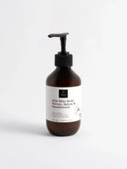 Silk Skin Body Serum, Gewürze & Sandelholz | 270 ml